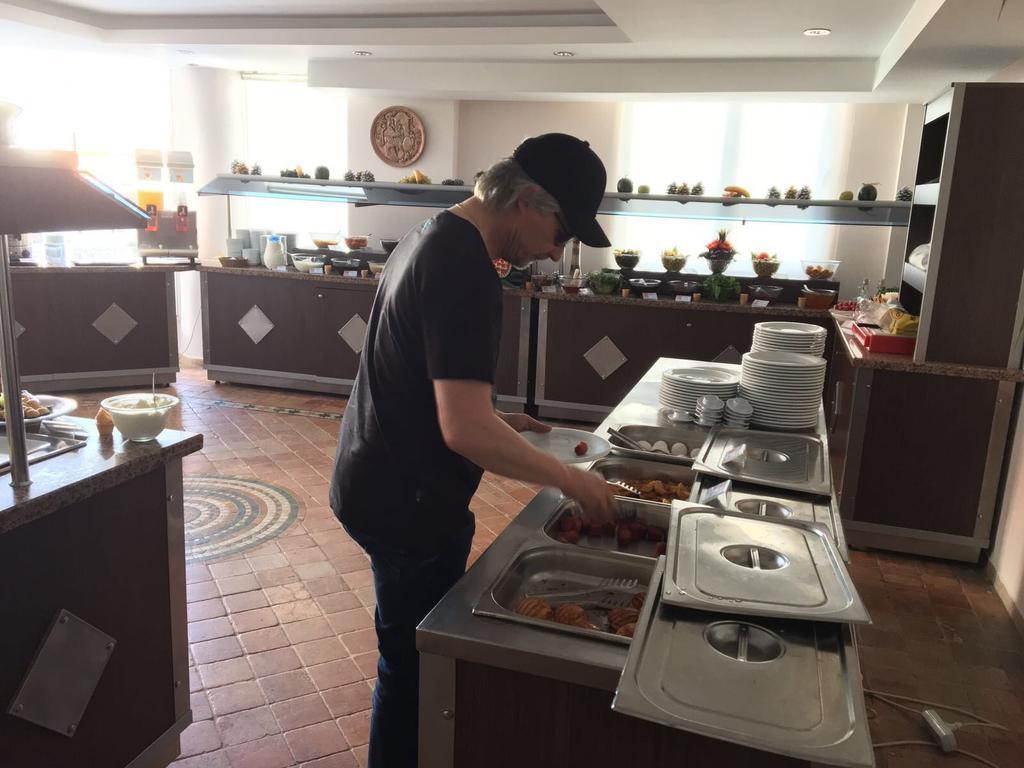 阿塔克公寓式酒店 阿拉尼亚 外观 照片